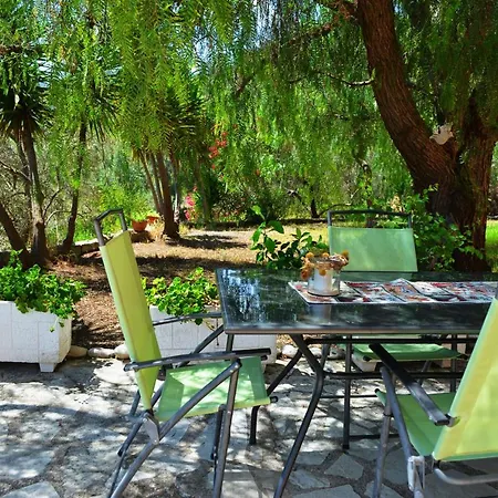 Apartmán Isabel Sea View & Garden *