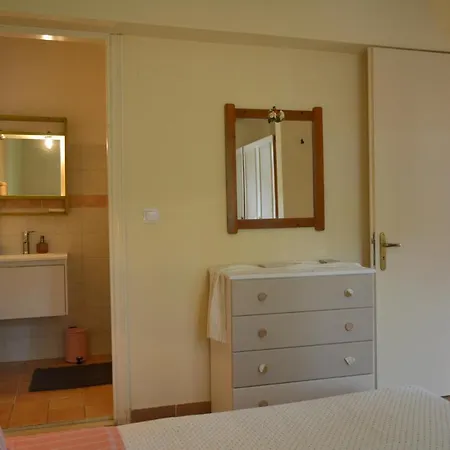 Isabel Sea View & Garden Apartment Lygia (Lefkada)